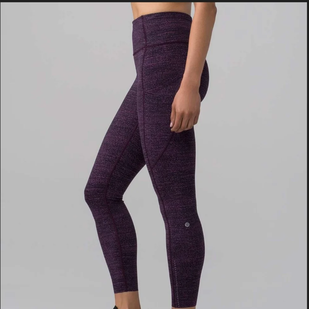 Rare Lululemon Fast & Free 7/8 Tight II Nulux 25